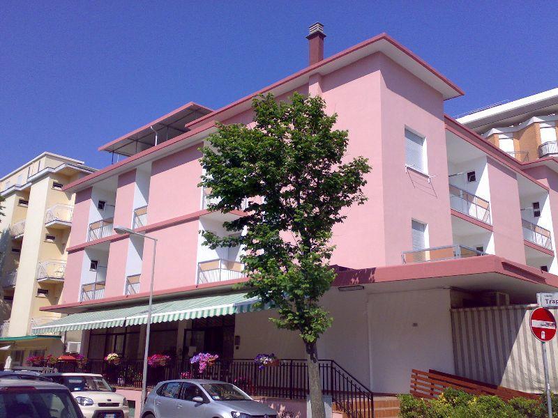 Hotel Piccari Nuova Gestione Rimini Ngoại thất bức ảnh