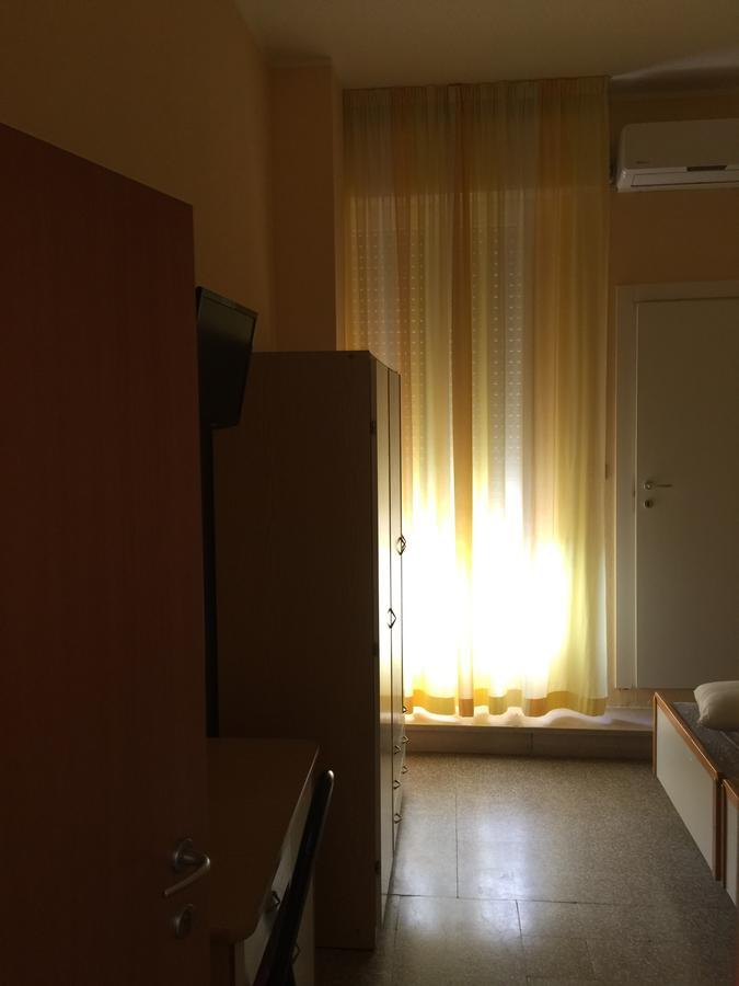 Hotel Piccari Nuova Gestione Rimini Ngoại thất bức ảnh